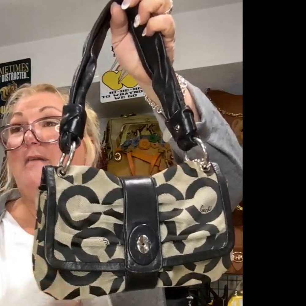 Coach Authentic Parker Signature Bag Y2K *Read Description